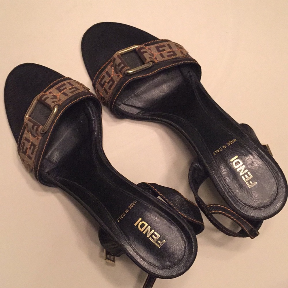 Fendi Sandals Heels - Picture 4 of 9